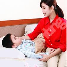 Kalau anak kecil, merengek je… sebab badan tak selesa…apa perlu buat kalau anak demam panas? Tangan Dan Kaki Anak Panas