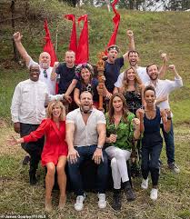 4:20 good morning britain 35 985 просмотров. I M A Celebrity Kate Garraway 52 Shows Off Her Jungle Weight Loss In A Scarlet Playsuit Express Digest