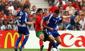 Το πιο σημαντικό γκολ της εθνικής στο euro 2004 δεν μπήκε στον τελικό. San Shmera H E8nikh Ellados Kanei Thn Prwth Emfanish Ths Sto Eyrwpaiko Prwta8lhma Podosfairoy Kontranews Gr