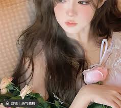 Peggy Fun - toes webcam show