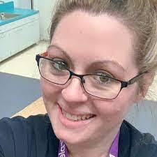 Ashley Messer's Instagram, Twitter & Facebook