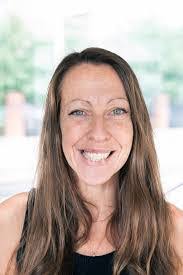 Britni Henderson's Instagram, Twitter & Facebook