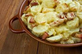Recette Tartiflette Au Munster Supertoinette Recette En 2020 Recette Tartiflette Tartiflette Reblochon
