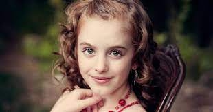 Cute Hairstyles For 12 Year Olds Short Hair Haircuts Gallery Images Old Hairstyles Short Hair Styles Girl Haircuts