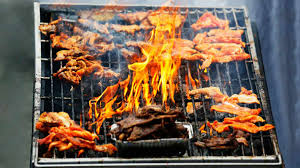 A lot of marinades have some type of oil used in them. How To Prevent And Deal With Grilling Flare Ups Barbecuelogic Com