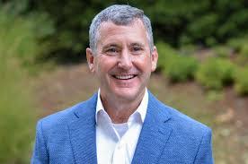 Troy Geis's Instagram, Twitter & Facebook