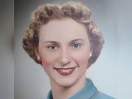 Kae M McGlothlin's Funeral Details