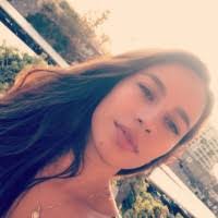 Larissa Bryant's Instagram, Twitter & Facebook