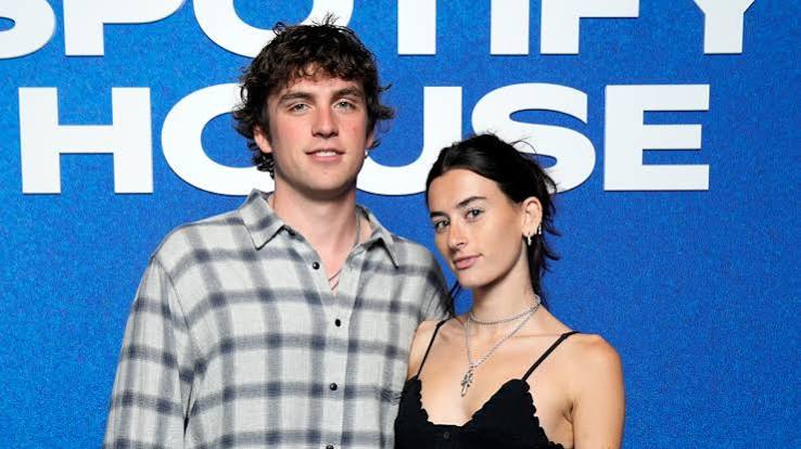 Stella Lefty’s Love Story: How She Connected With Vincent Mason