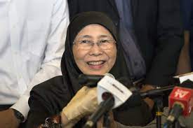 Analysts said the crisis is not over yet as mahathir has claimed that he — instead of muhyiddin — has the support of. Malaysia Has Its First Female Deputy Prime Minister Wan Azizah Wan Ismail Taiwan News 2018 05 11