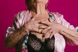 Abuela ¿tú tienes sexo? - Caixa Fosca Fotografia