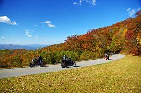 Near The Plott Balsam Overlook Outside Maggie Valley Nc Blue Ridge Parkway Riding Motorcycle Riding