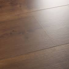 /case) enjoy the look of hardwood floors without enjoy the look of hardwood floors without the hassle with this hampton bay maui whitewashed oak laminate flooring. Wide Plank Laminate Flooring Wembury Autumn Oak By Woodpecker Flooring
