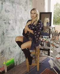 About - Neringa Kriziute - painter in Lithuania