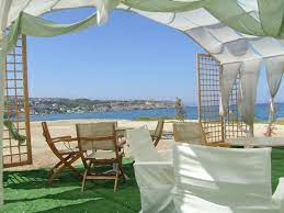 The 20 best bars in barcelona. Strandbars Und Kneipen Um Barcelona Unter Freiem Himmel Zu Geniessen