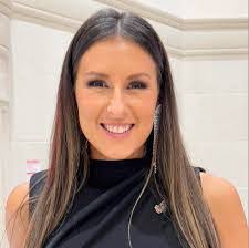 Julie Jaquez's Instagram, Twitter & Facebook