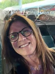 Roxanna Martin's Instagram, Twitter & Facebook