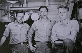 He survived one of the worst disasters in us naval history and the subsequent shark attack that followed. Two Former Local Sailors Helped Rescue Survivors From The Indianapolis Sinking War Tales