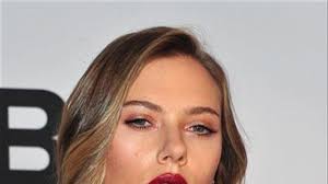 Cine en portugués y la voz de Scarlett Johansson copan las pantallas romanas