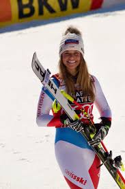 Poradie v hodnotení super g (po 6 zo 7 pretekov): Corinne Suter Wikipedia