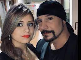 We did not find results for: Bohus Matus Pred Svadbou S Lucinkou 17 VeÄ¾ky Boj S Plesinou Spevak Chce Vlasy Topky Sk