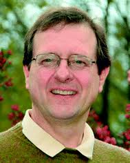 Controlling macro- and mesostructures with hierarchical porosity through  combined hard and soft templating