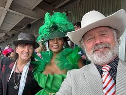 Donna Tyson's Instagram, Twitter & Facebook