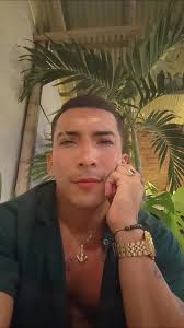 Instagram मा David Loor