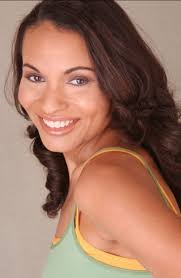 Kerri Yoder's Instagram, Twitter & Facebook