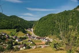 Get the forecast for today, tonight & tomorrow's weather for moieciu de sus, brașov, românia. Resort Cheile Gradistei Moieciu Moieciu De Sus Aktualisierte Preise Fur 2021