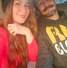 My friend Chantelle had her car broken into and her handmade inventory  stollen this last week. We vend at alot of the same faires and markets — if  you've met her you