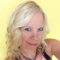 Lisa Bechtel's Instagram, Twitter & Facebook