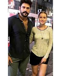 Pin By Naie Mariana Iubitor De Frumo On Fahriye Evcen Turkish Actors Actors Actresses Celebs