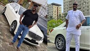 Jun 17, 2021 · davido didn't miss out on the opportunity to throw jabs at his elder brother, adewale popularly known as chairman hkn. No Matter How Poor Igbo Men Are We Always Take Care Of Our Wives Obi Cubana