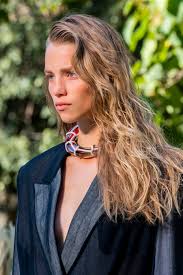Das sind unsere top 5. Frisuren 3 Haarfarben Trends Fur Blonde Haare Im Fruhling 2020