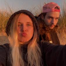 I need recommendations for books that absolutely WRECKED you. Books that  tore your apart but you do not regret reading! Tired of reading 3 star  books that I could've lived without 🙃 |