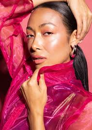 Be creative with you look Makeup by me