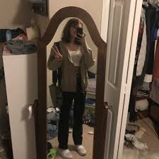 emma trowbridge (@emmatrowbridg)