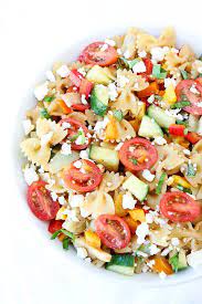 Easy Summer Pasta Salad Recipe On Twopeasandtheirpod Com Love This Easy And Healthy Pasta Salad Summer Pasta Salad Summer Pasta Salad Recipes Summer Pasta