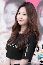 Girl S Day Yura Korean Beauty Tips Girl S Day Yura Goddess Hairstyles