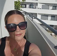 Does anyone know of a trusted AC person to contact for maintenance in  Evergreen Park?