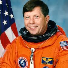 Roger Crouch's Instagram, Twitter & Facebook