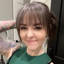 Kari Christy's Instagram, Twitter & Facebook