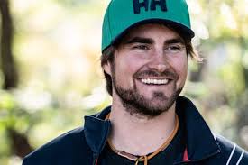 Se Dennis Risvoll på Jotunheimen-skitur med hunder