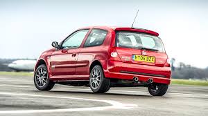 Waarom Deze Zeldzame Clio 182 Trophy Een Van De Heetste Hatches Ooit Is