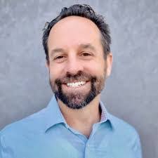 Sarah Wiersma's Instagram, Twitter & Facebook