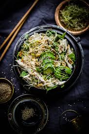 Khloe Kardashians Chinese Chicken Salad Health Nut Copycat Tiffin And Tea Recipe In 2020 Chinese Chicken Chinese Chicken Salad Recipe Chinese Chicken Salad