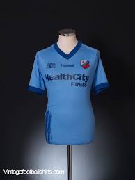 Je traint in je eigen robey tenue als een. 2013 14 Utrecht Away Shirt L For Sale