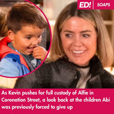 Which side will win? #Corrie ⬇️