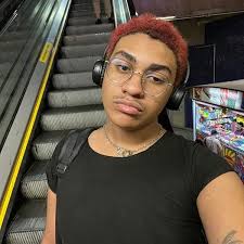 Amazon.com.br eBooks Kindle: O Olhar Severo: Flores Caídas, Neves, Carlos E.